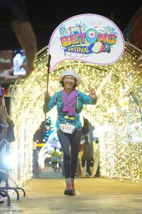 BIB: 5303
                            <button type="button" onclick="openModal(21830479)" class="btn btn-primary btn-sm float-right btn-popup" data-toggle="modal" data-target=".modal-high-quality">
                        <i class="fas fa-shopping-cart"></i> Add to Cart
                    </button>
                                            <button type="button" onclick="isThisMe(21830479, true)" class="btn btn-success btn-sm float-right btn-popup btn-isme hidden" data-toggle="tooltip" data-placement="bottom" title="นี่คือรูปของคุณใช่ไหม คลิกที่นี่เพื่อเอาเข้าอัลบั้ม">
                        <i class="fas fa-plus"></i> Add to album
                    </button>
                    <button type="button" onclick="isThisMe(21830479, false)" class="btn btn-warning btn-sm float-right btn-popup btn-isnotme hidden">
                        <i class="fas fa-ban"></i> Remove from album
                    </button>